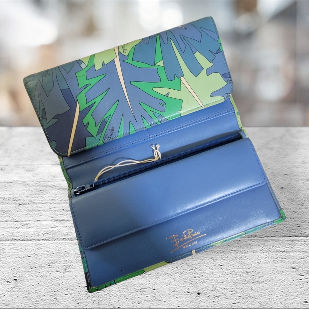 Long Wallet; Rare Pattern! Multi-fold, Card Holder,  Zipper Pocket, Immaculate